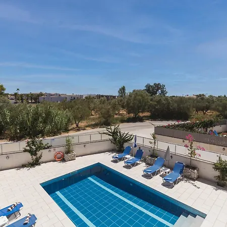 Dennis And Tanya Holiday home *