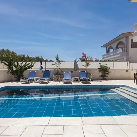 Casa de Férias Dennis And Tanya *