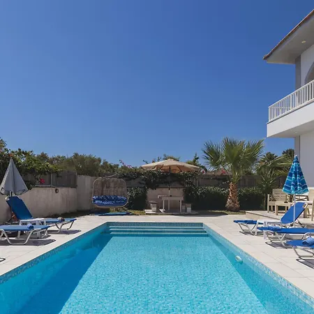 Casa de Férias Dennis And Tanya *