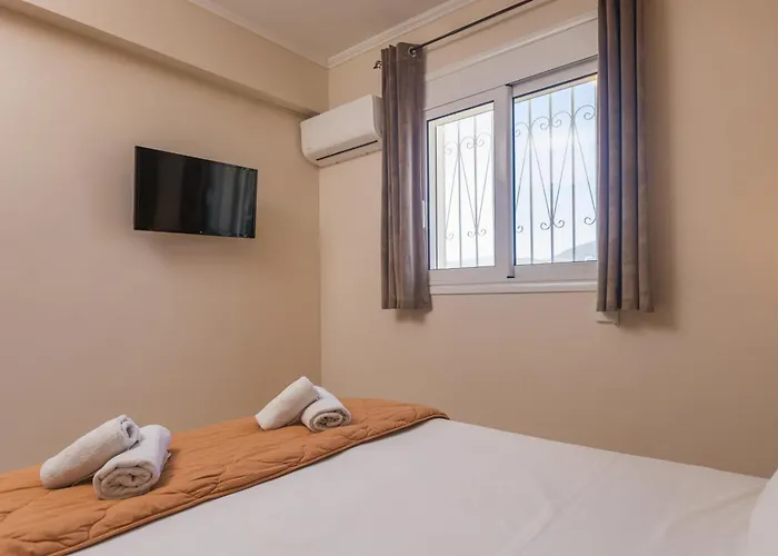 Dennis And Tanya Holiday home Laganas