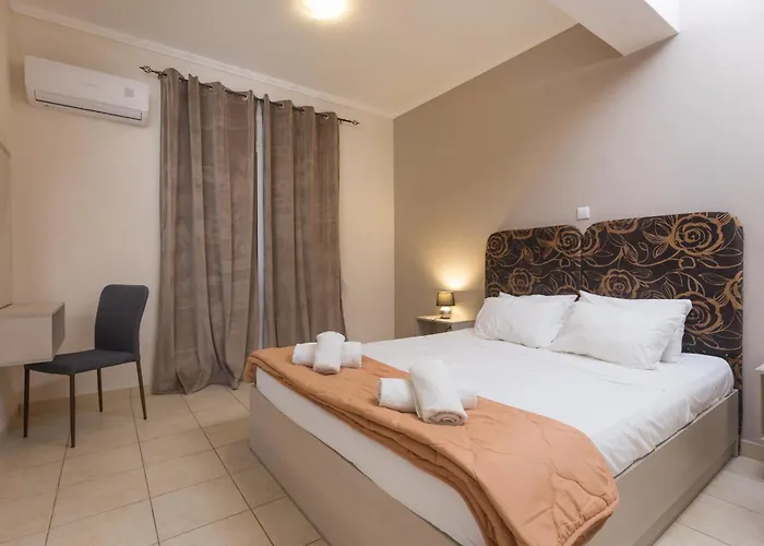 Tatil Evi Dennis And Tanya