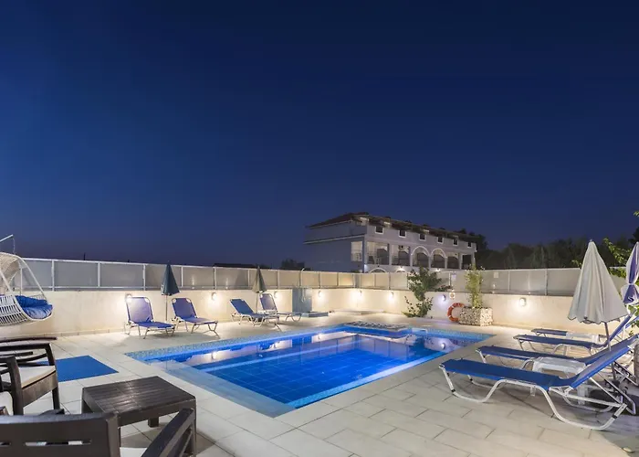 Tatil Evi Dennis And Tanya